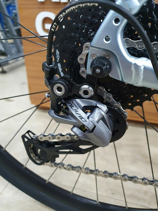 Gạt đề sau Shimano