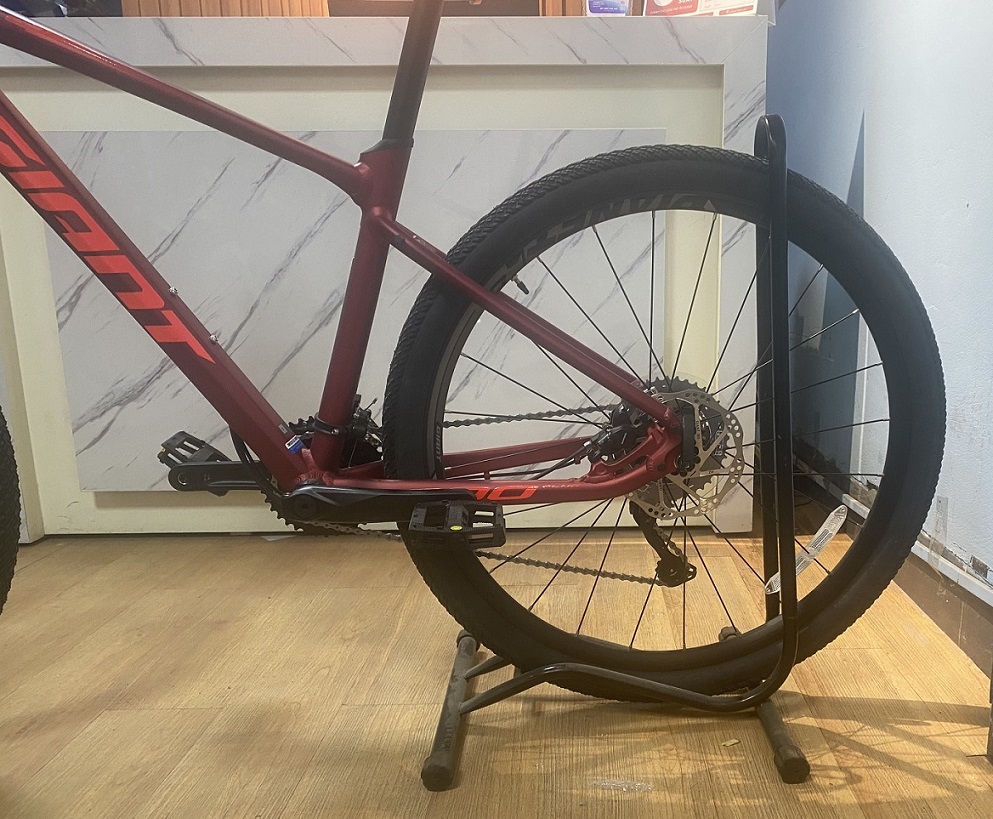 Bánh xe 27.5 inch talong nhiều gai