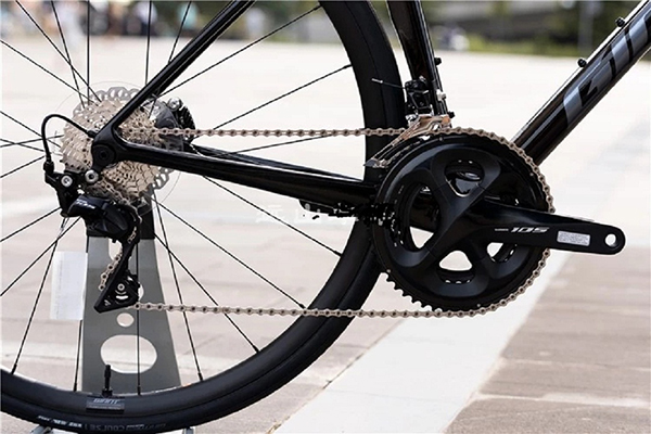 Bộ truyền động SHIMANO 105 2x11S
