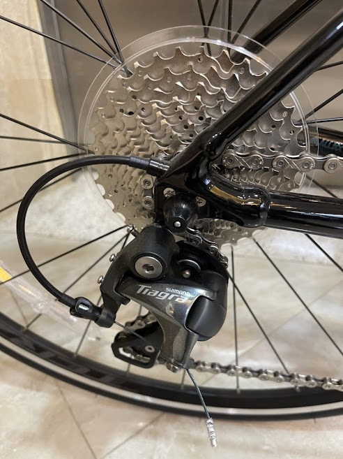 Đề sau Shimano Tiagra 9s kết hợp với líp Shimano Tiagra 11x30