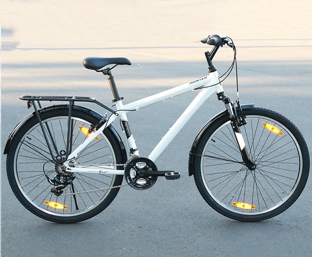 Ineed HUnter Trắng