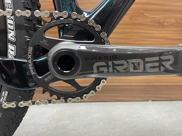 đùi đĩa Praxis Girder Carbon Boost, 32T