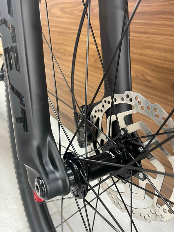 phanh đĩa dầu Shimano BR-MT500 trước