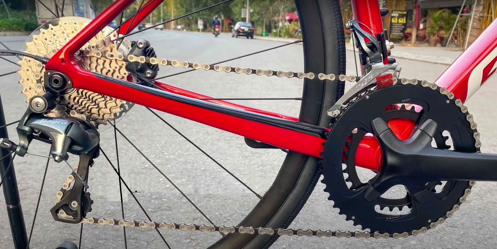 Shimano Ultegra 22 tốc độ ấn tượng