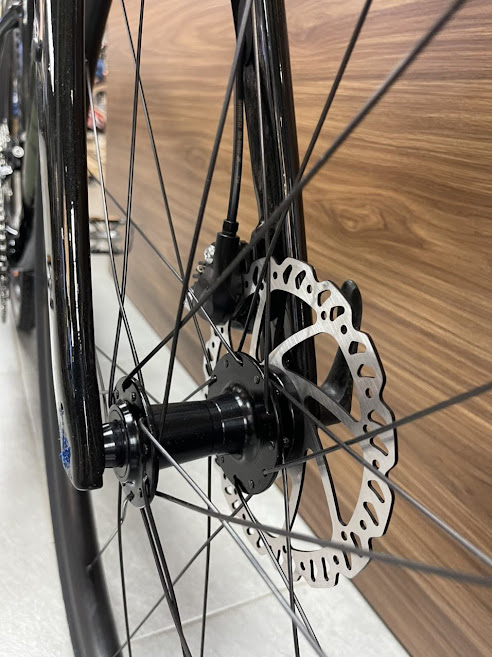 Shimano GRX RX-600 trước