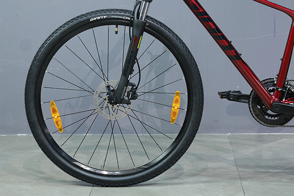 bánh xe đạp địa hình thể thao Giant Roam 3 Disc 2021