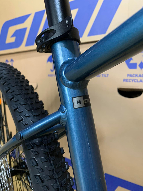  sườn xe đạp địa hình thể thao Giant Talon 0 2022