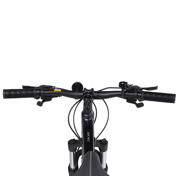 tay lái xe đạp địa hình thể thao Giant Talon 4 2022