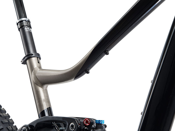 sườn xe đạp địa hình thể thao Giant Trance X 1 2022