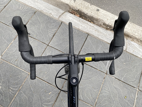 Tay lái xe đạp đua Giant TCR ADVANCED 2 DISC PRO COMPACT 2022