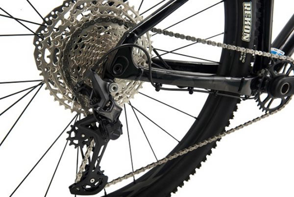 bộ truyền động xe đạp địa hình thể thao Giant XTC 29 1 2022