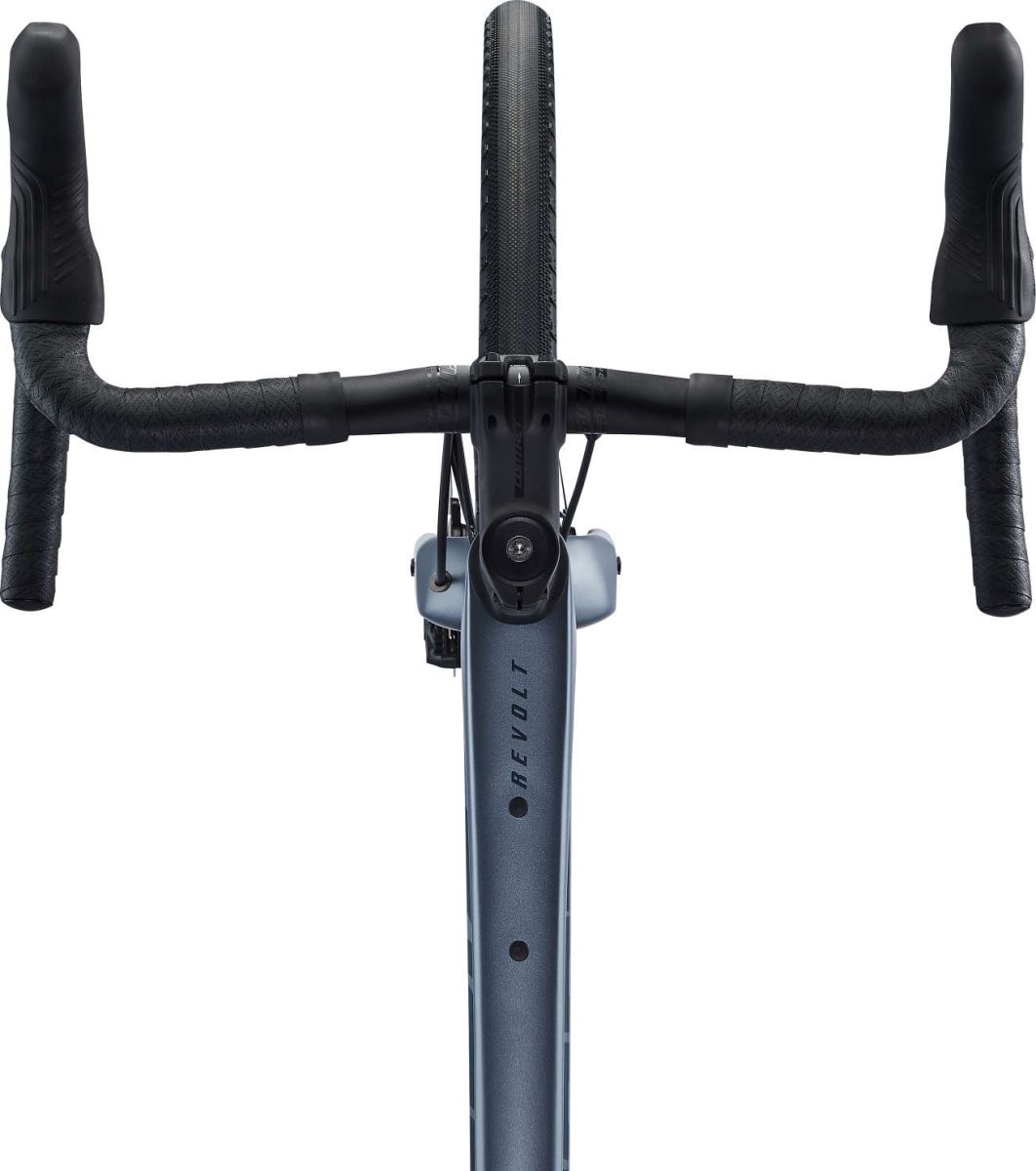 xe đạp đua Giant REVOLT ADV 0 2022