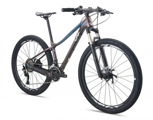 Khung sườn Carbon với trọng lượng cực nhẹ