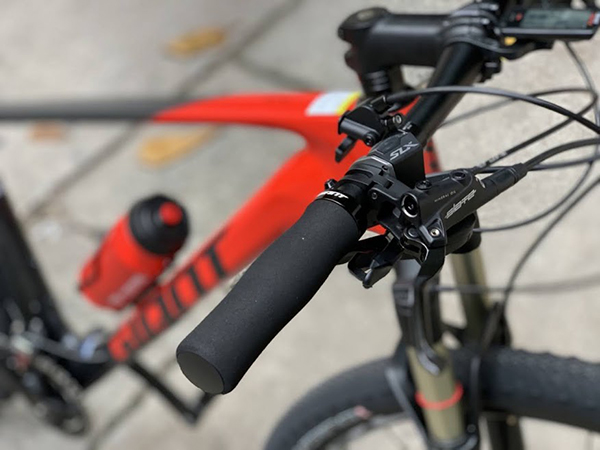 Bộ truyền động SHIMANO SLX linh hoạt điều tốc