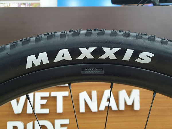 Vành xe 29 inch, lốp xe Maxxis bám đường