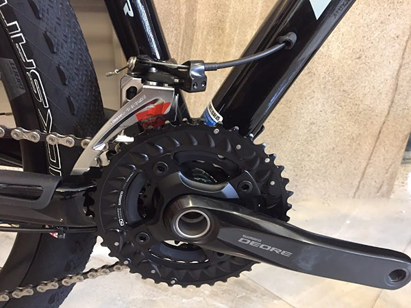 Tối ưu hiệu suất đạp với bộ truyền động SHIMANO Deore cao cấp