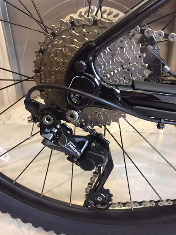 Củ đề sau Shimano Deore M6000 10S