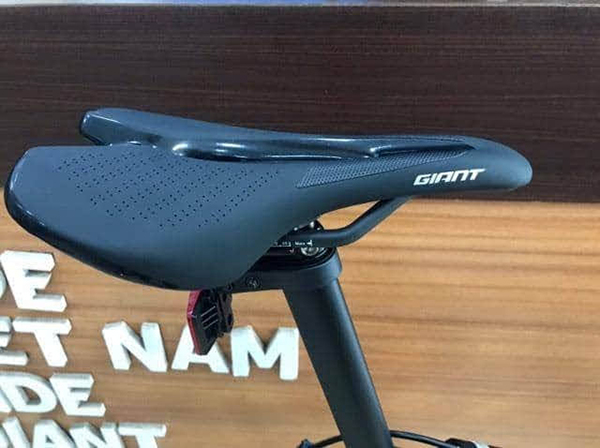  yên xe Giant Fleet SL