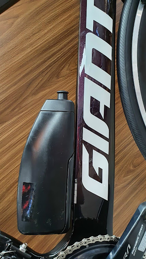 Khung sườn kết cấu từ Composite bền nhẹ sơn cao cấp
