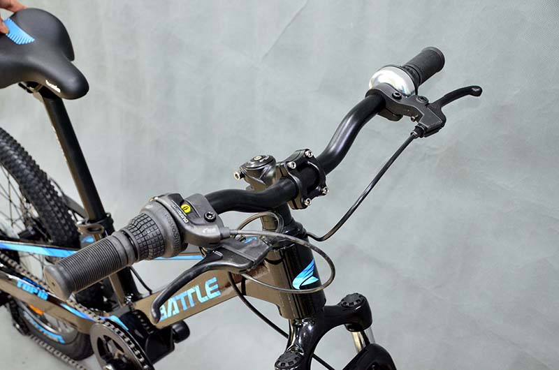tay lái xe đạp trẻ em Battle 