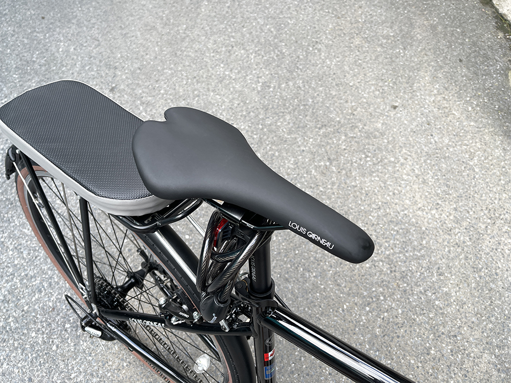 yên xe đạp touring Louis Garneau LGS-CH 2024