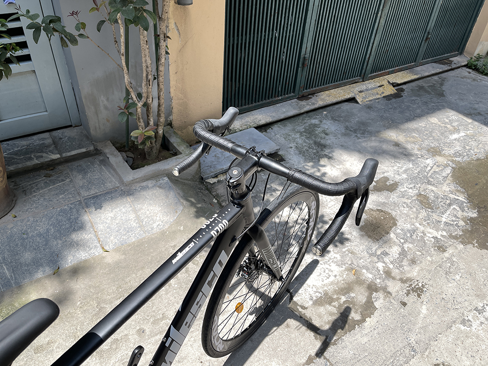 ghi đông xe đạp đua MILESCO R700