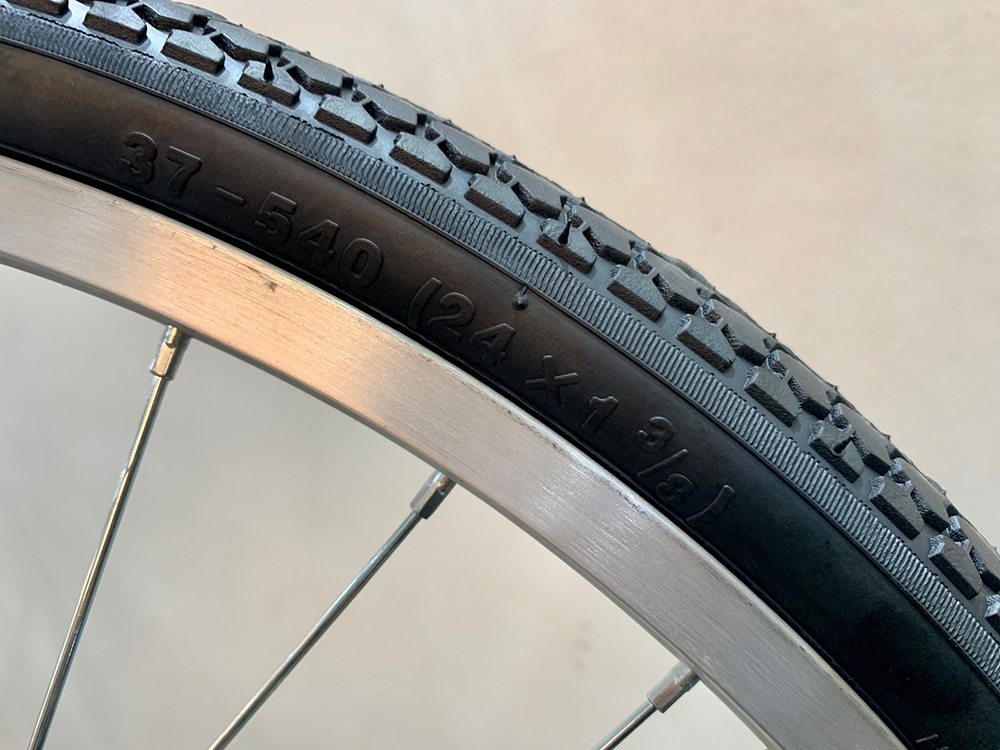 bánh xe đạp nữ Maruishi CAT 2412