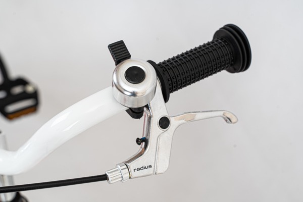 tay phanh xe đạp trẻ em NISHIKI ELSA 16