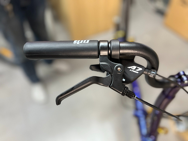 tay phanh xe đạp gấp RUHM