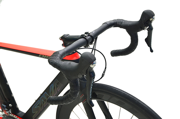 Ghi đông cong thể thao, chắc chắn