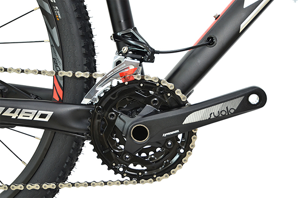 Với bộ truyền động Shimano