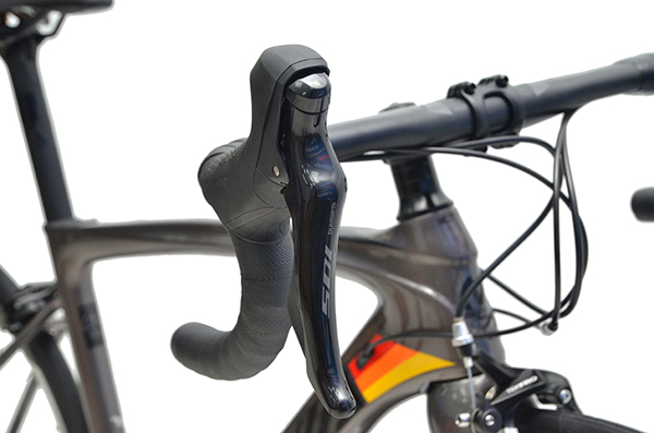 tay phanh xe đạp đua SAVA HI SPEED Pro