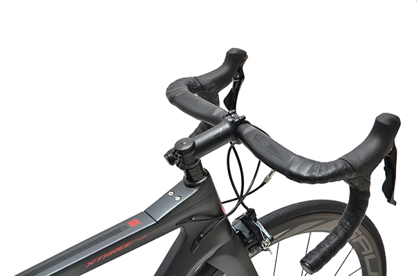 tay lái xe đạp đua SAVA X3 PLUS