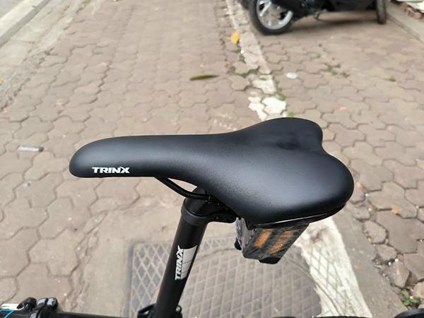 yên xe đạp gấp Trinx FlyBird 1.0