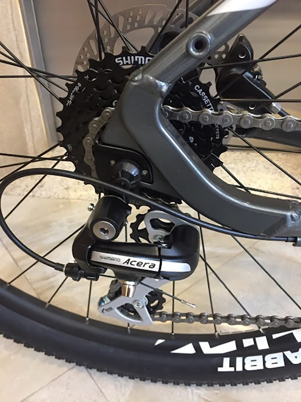 củ đề sau Shimano Acera