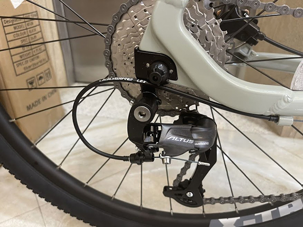 Củ đề shimano Altus