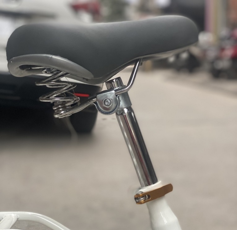 Yên xe mềm mại