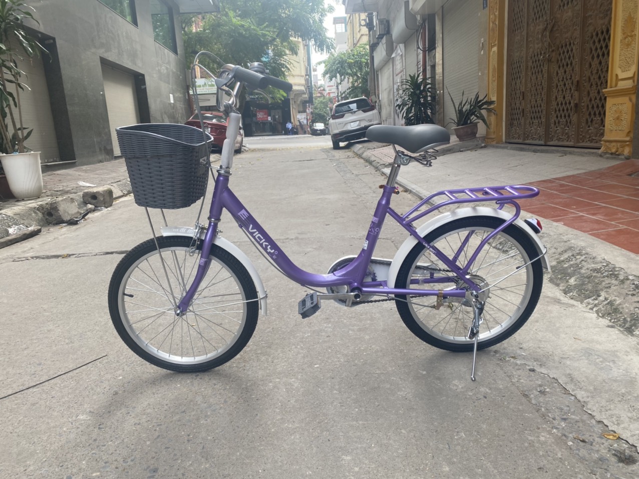 Xe đạp trẻ em nữ Tím