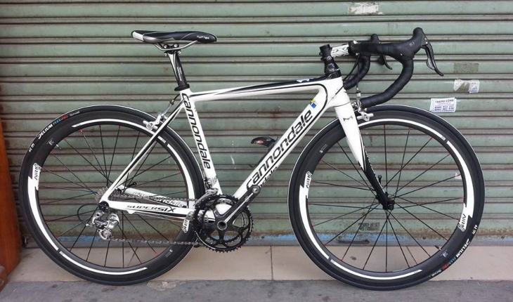 Xe đạp đua thể thao Cannondale
